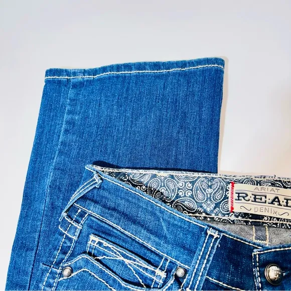 Ariat jeans Perfect Rise Bootcut jeans Dark wash western stretchy women Size 30