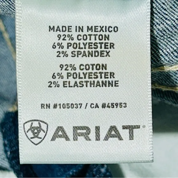 Ariat jeans Perfect Rise Bootcut jeans Dark wash western stretchy women Size 30