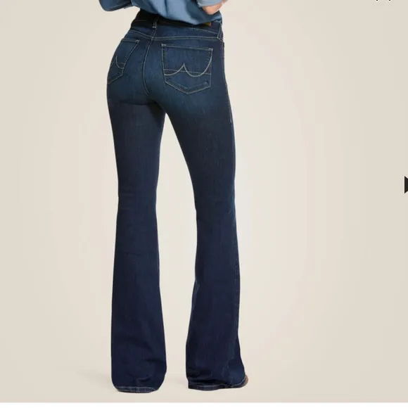 Ariat Ultra Stretch Perfect Rise Katie Flare Jean  size 30 Long