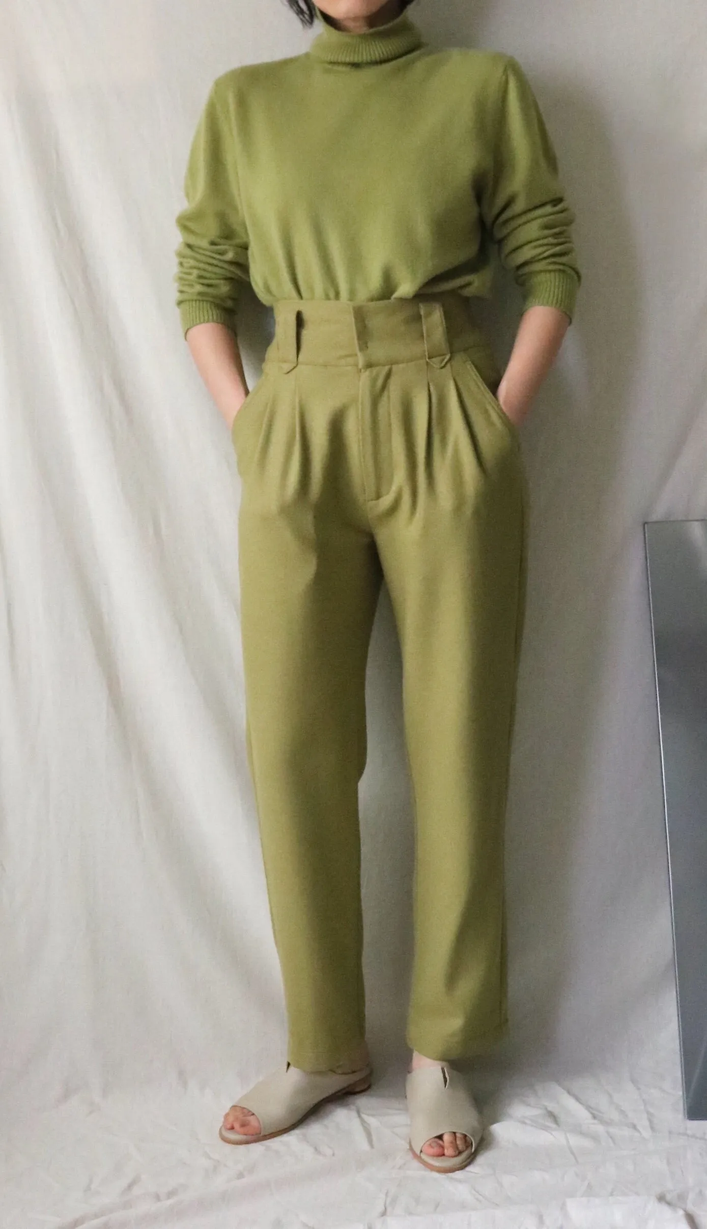 Avie Trousers {pelouse green}