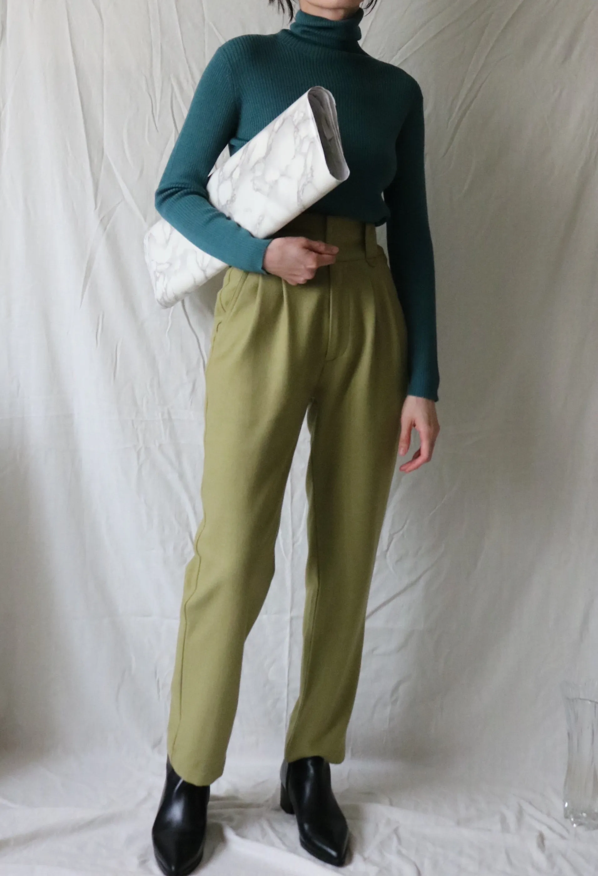 Avie Trousers {pelouse green}