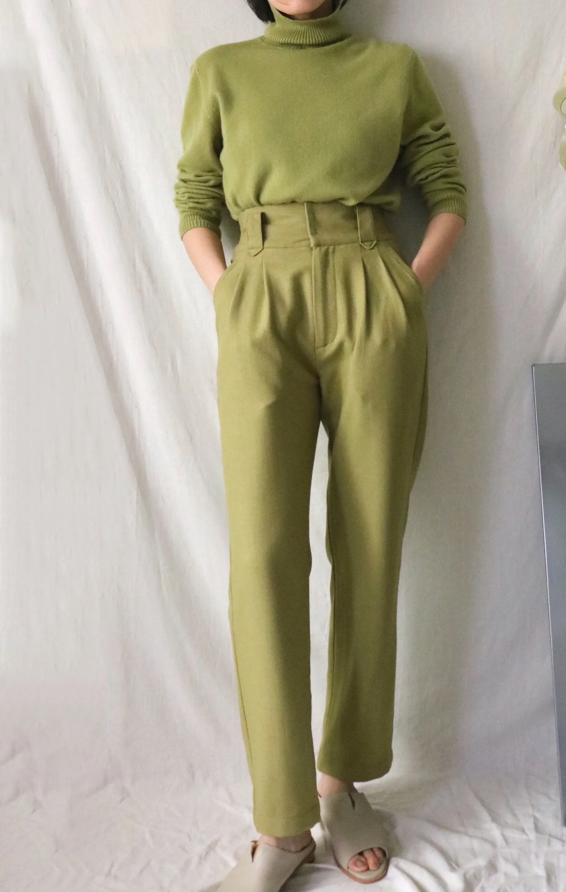 Avie Trousers {pelouse green}