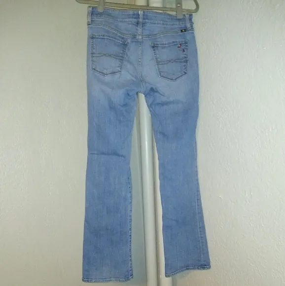 BOGO Lucky Brand Embroidered Flowers Hippie BootCut Stretch Jeans Floral Boot 6