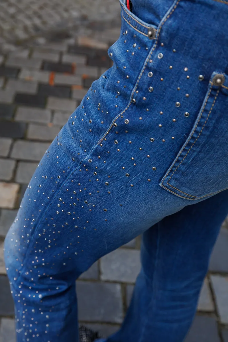 Cambio Paris flared blå jeans med smykkedetaljer