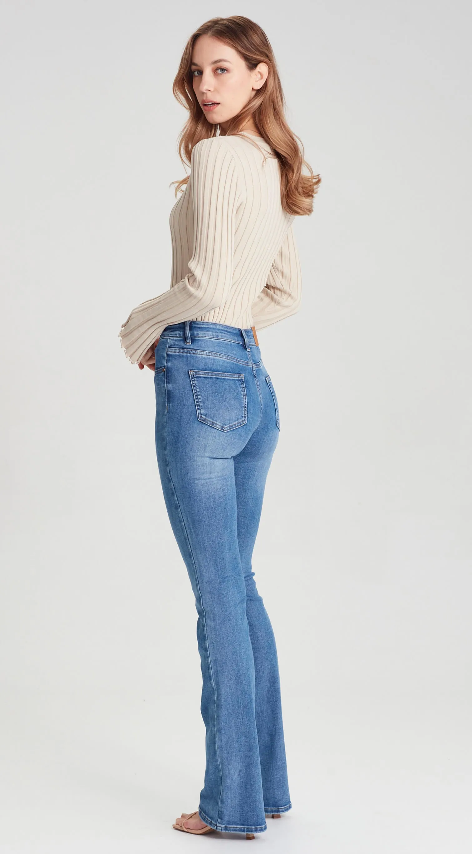 CHARLIE | TALL Flared Jean Blue 32''
