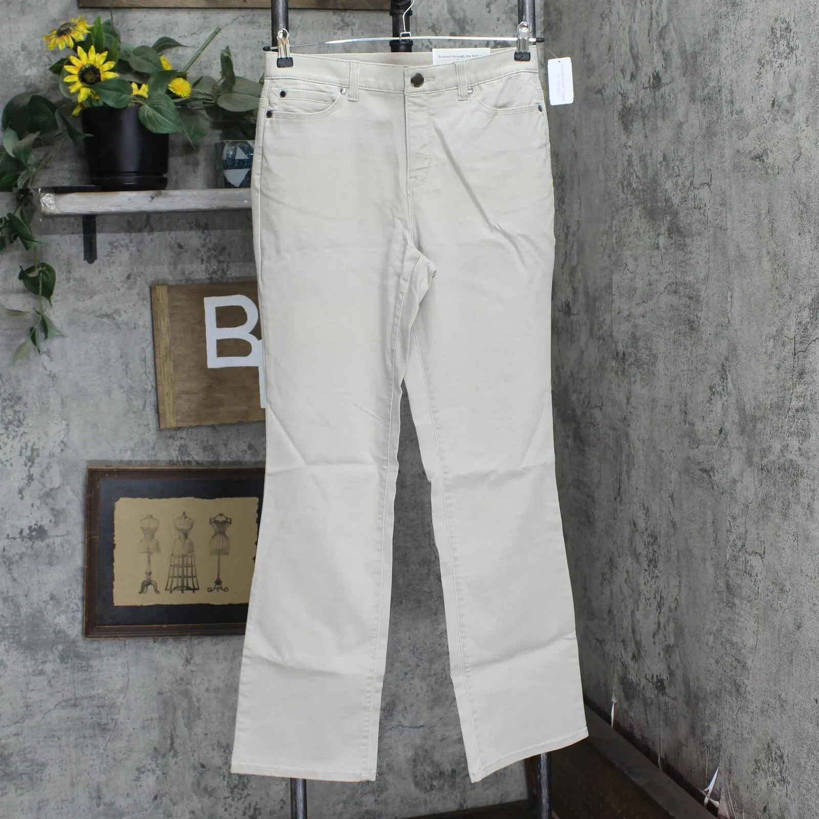 Christopher & Banks Womens Barely Boot Relaxed Fit High Rise Stretch Jeans 9926
