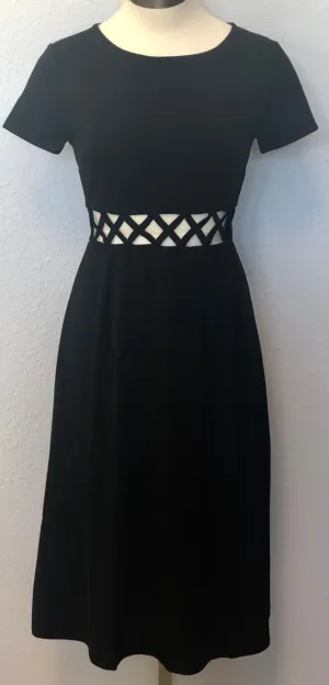 CROSS BRAID WAIST MIDI DRESS