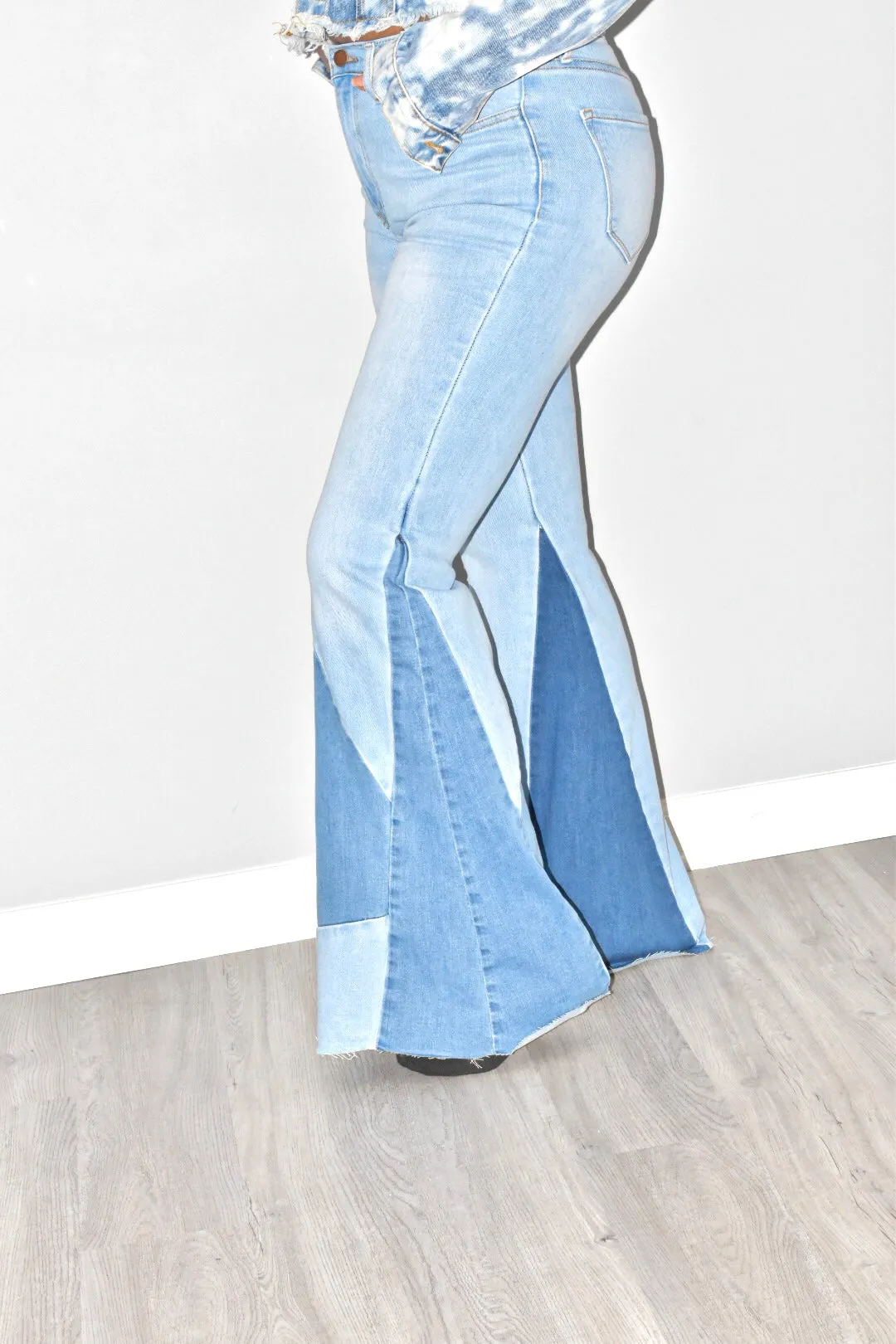 Denim Blocked Flared Jeans
