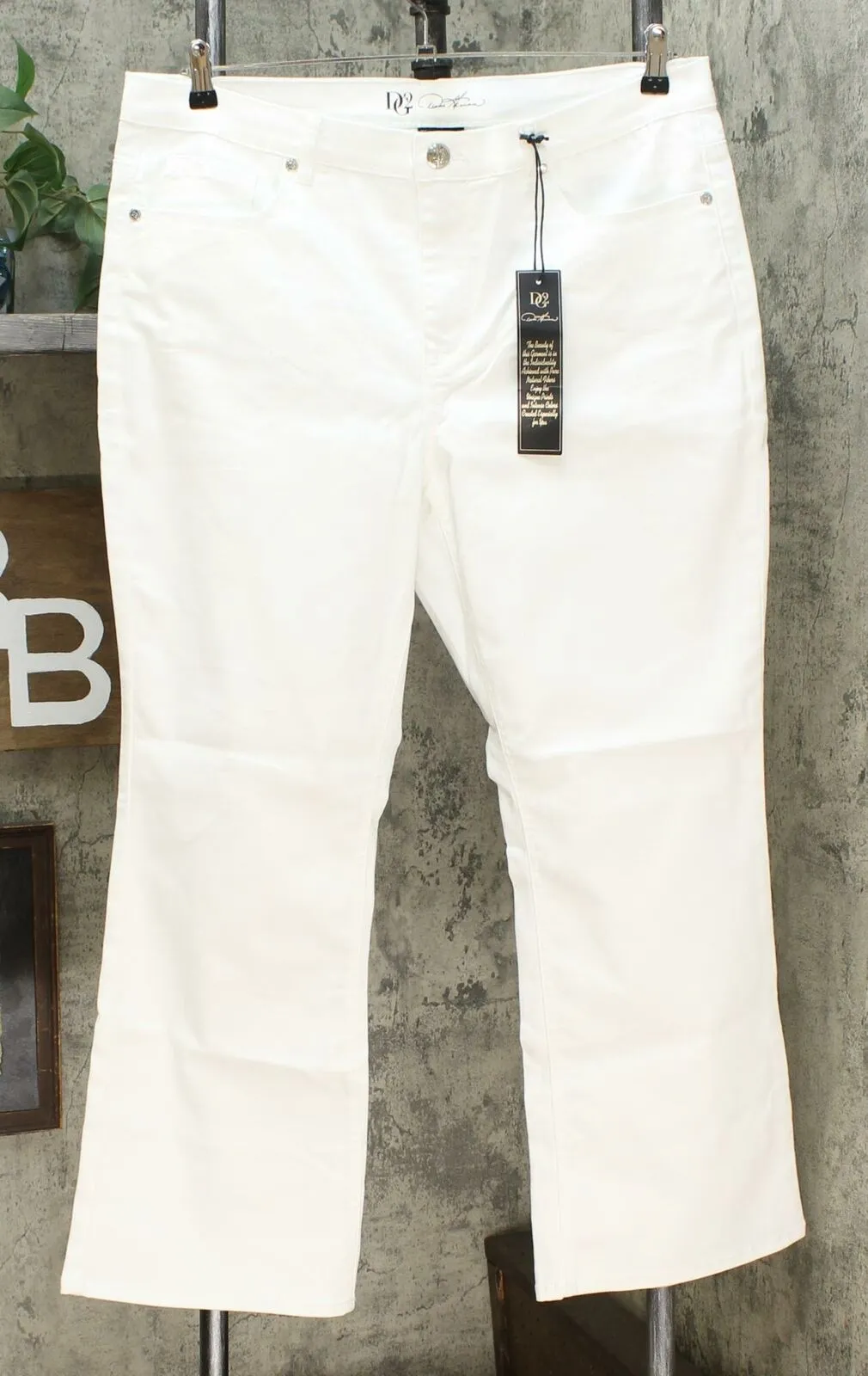 DG2 by Diane Gilman Women's Petite Virtual Stretch Boot Cut Jeans