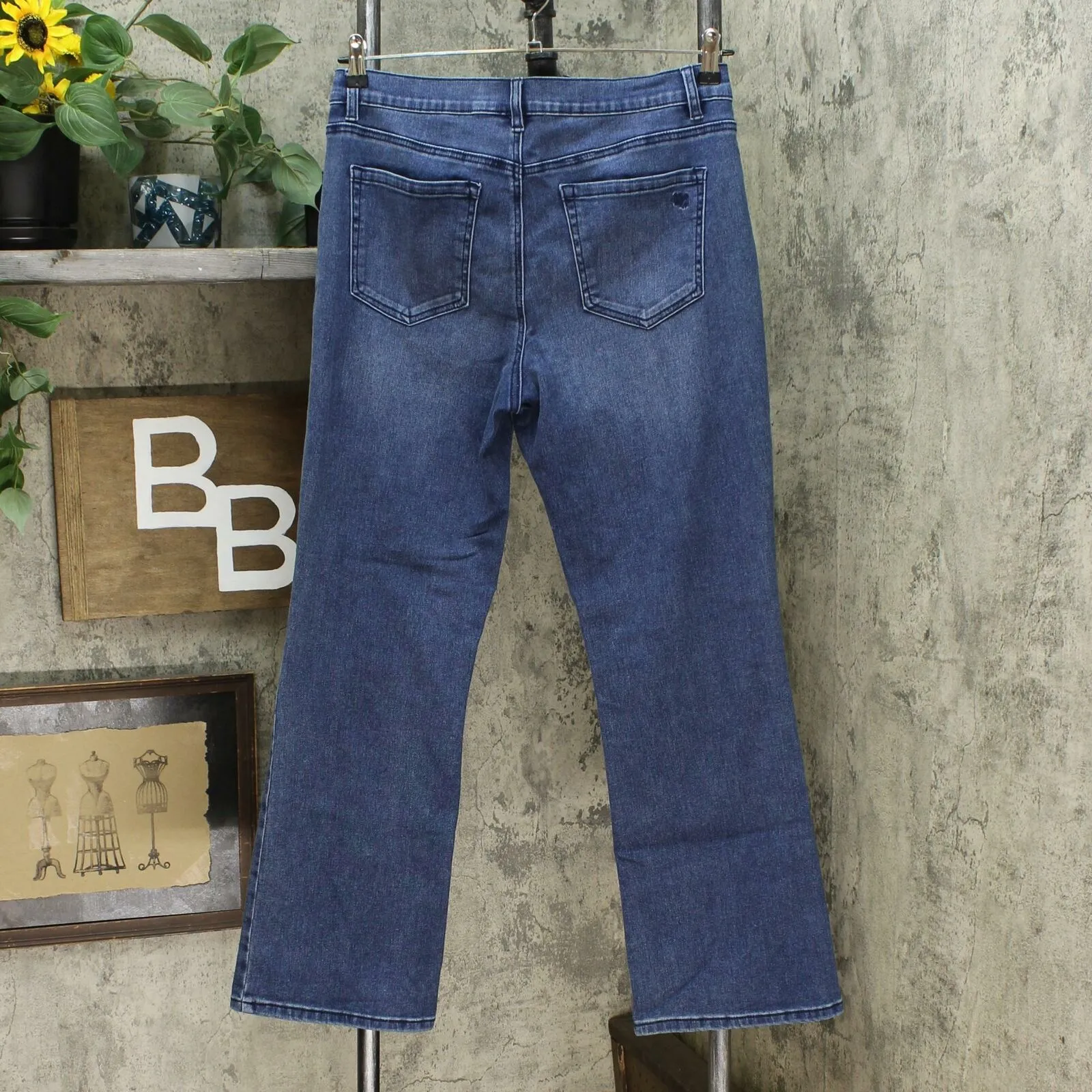 DG2 by Diane Gilman Women's Virtual Stretch Bootcut Jeans Midtone 14P