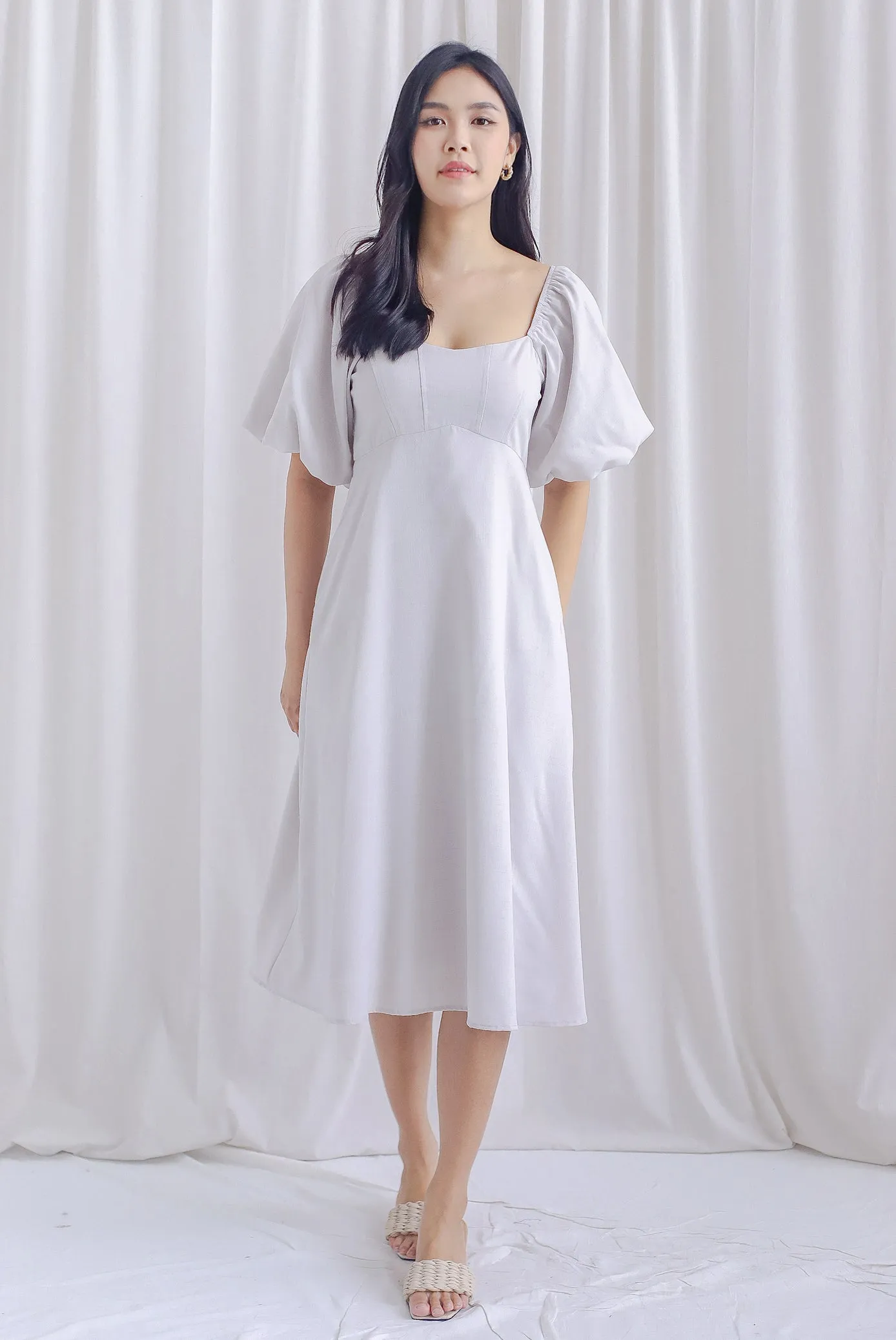 Ellie Puffy Sleeve Seam Bustier Midi Dress In Grey
