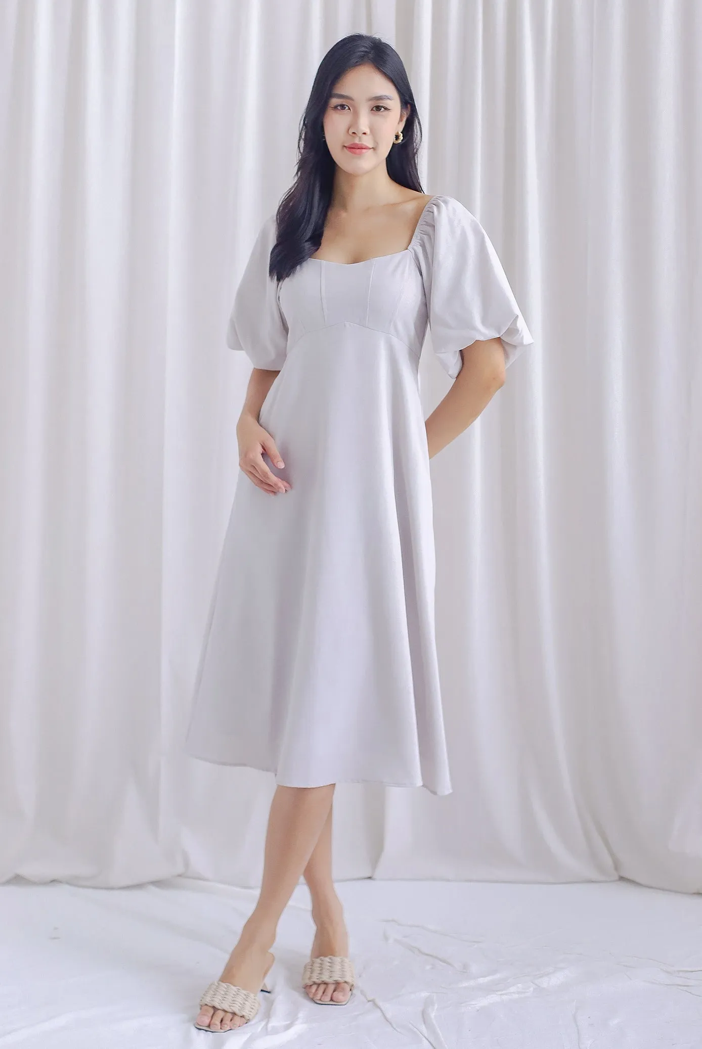 Ellie Puffy Sleeve Seam Bustier Midi Dress In Grey