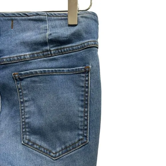Free People Gummy Flared Leg Mid Rise Pull On Stretch Jeans Size 25