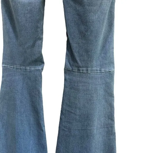 Free People Gummy Flared Leg Mid Rise Pull On Stretch Jeans Size 25