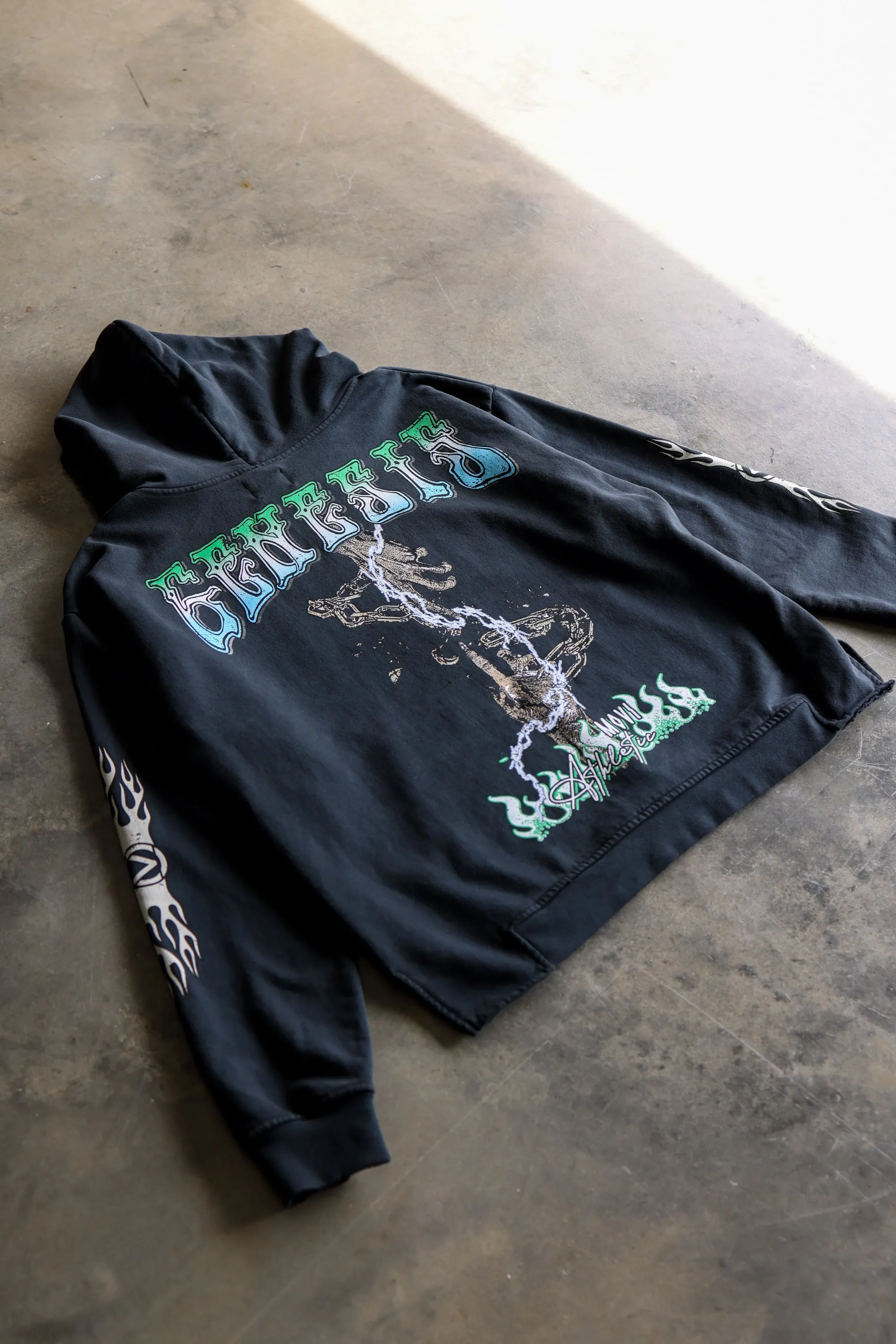 GENESIS RISING HOODIE - WASHED BLACK