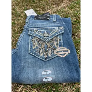 Harley Davidson NWT Midrise Curvy Bootcut Jeans-Size 0 Tall