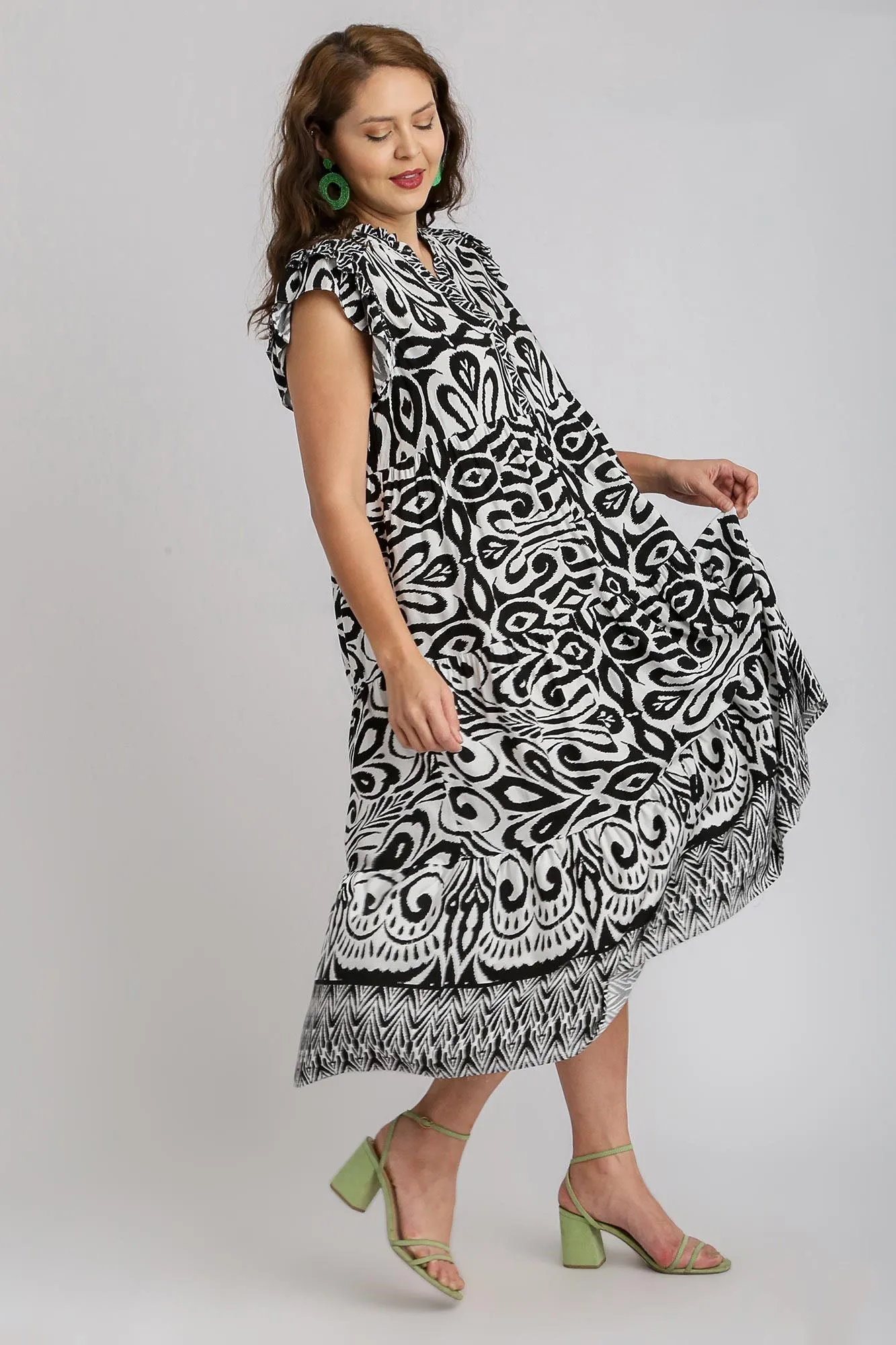 Hazel Blues® | Umgee Two Tone Border Print Ruffle Cap Sleeve Midi Dress