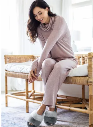 Hello Mello- Cluddleblend Lounge Pants