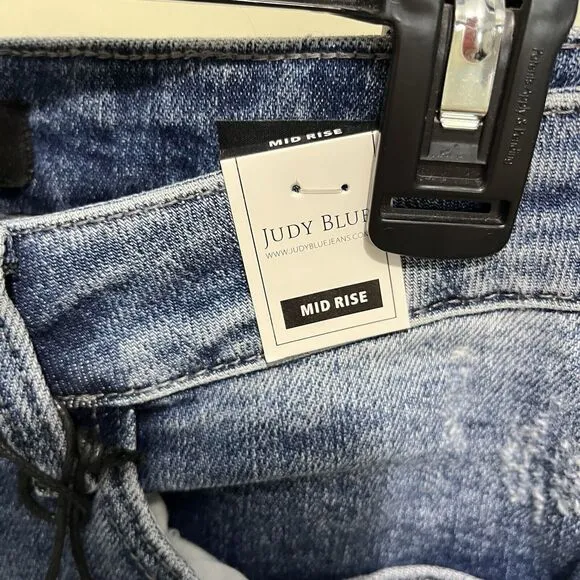 Judy Blue Mid Rise Mini Bootcut Non Distressed Hem Denim Medium Wash 14W