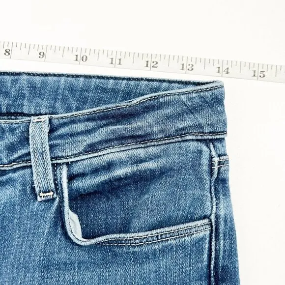 L'Agence Jeans Cropped Flared Leg Medium Wash. Women's Size 27