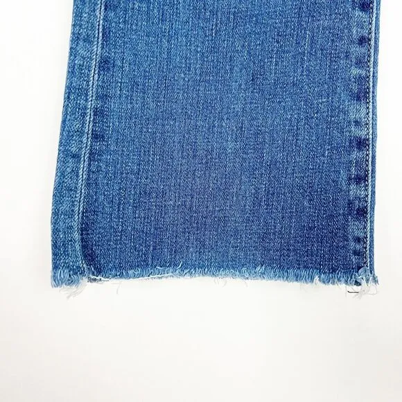 L'Agence Jeans Cropped Flared Leg Medium Wash. Women's Size 27