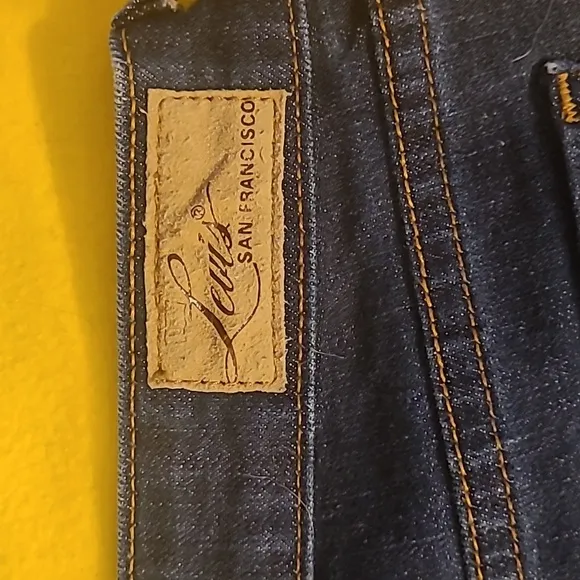 Levi's Jeans Slight Curve Classic bootcut size 8 / 29 dark wash Stretch