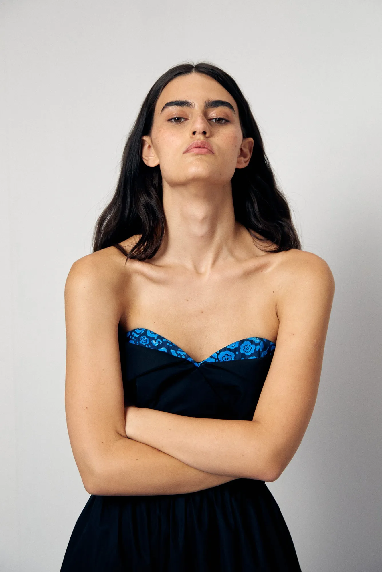 Lidia Dress in Black / Camelia