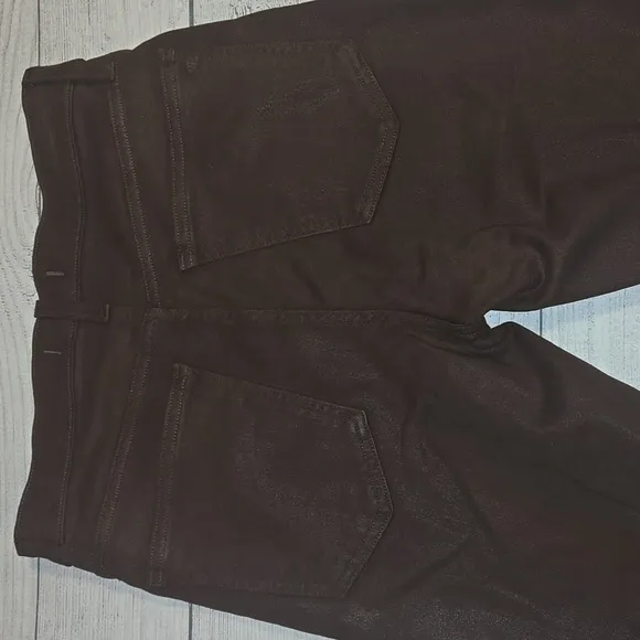 Madewell Women's Mid-Rise Kick Out Jeans Hot Cocoa Size 26 NWOT