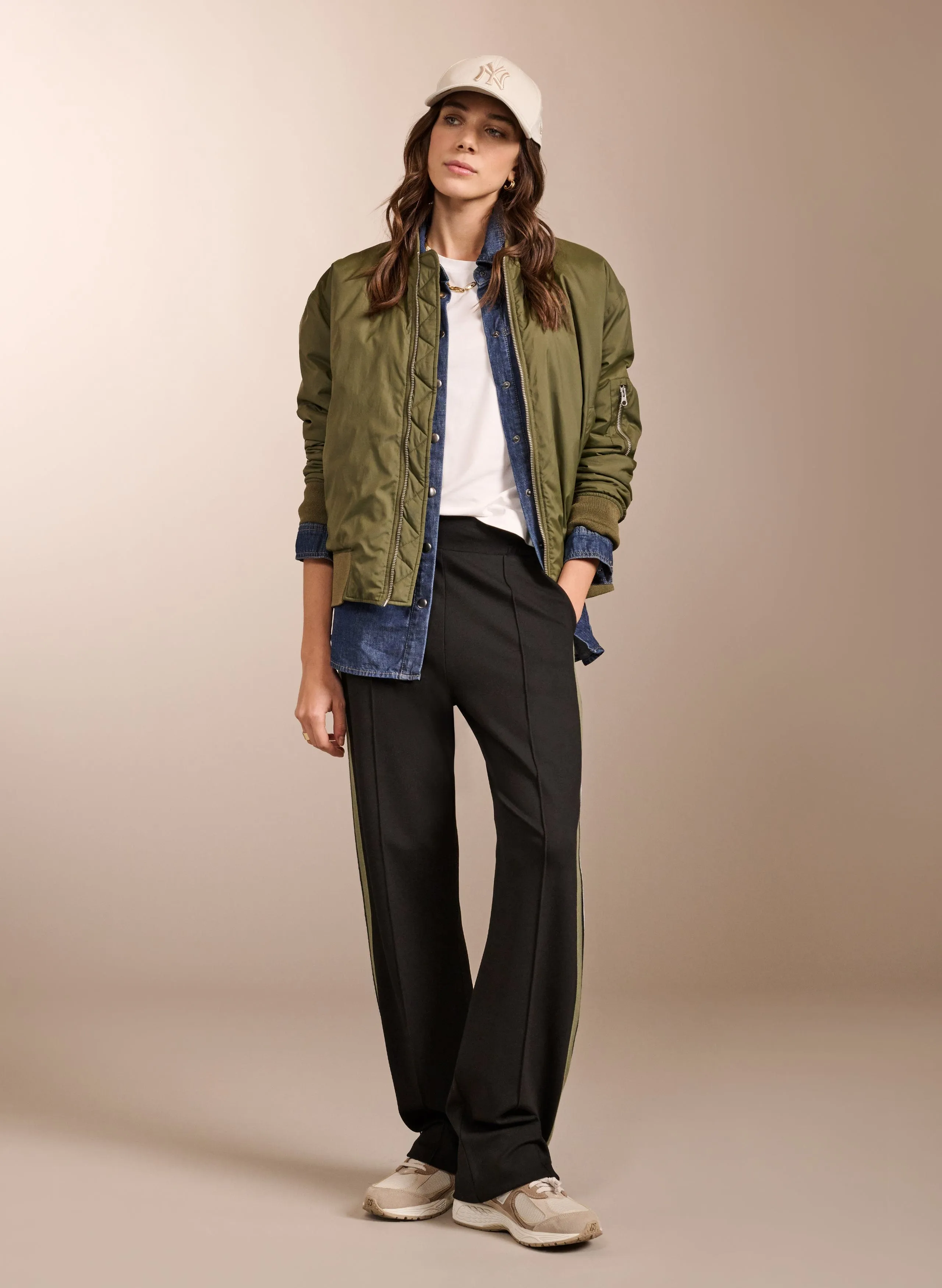 Marjorie LENZING™ ECOVERO™ Trousers | Caviar Black & Khaki