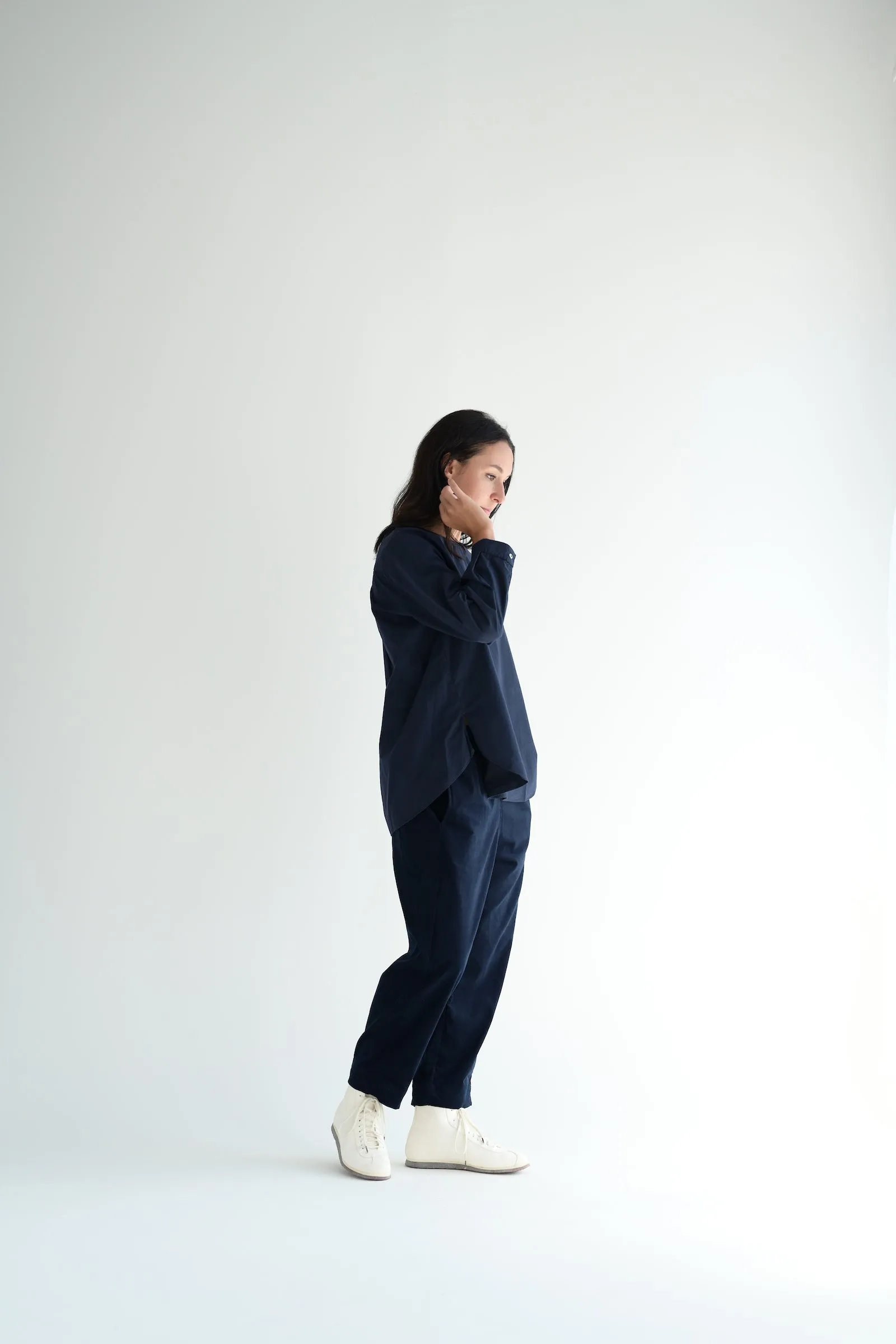 Micro Cord Trousers in Navy