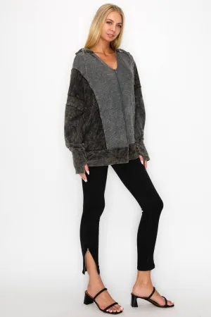 Mineral Wash Thumbhole lightweight hoodie: Charcoal