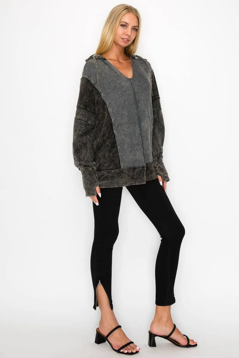 Mineral Wash Thumbhole lightweight hoodie: Charcoal