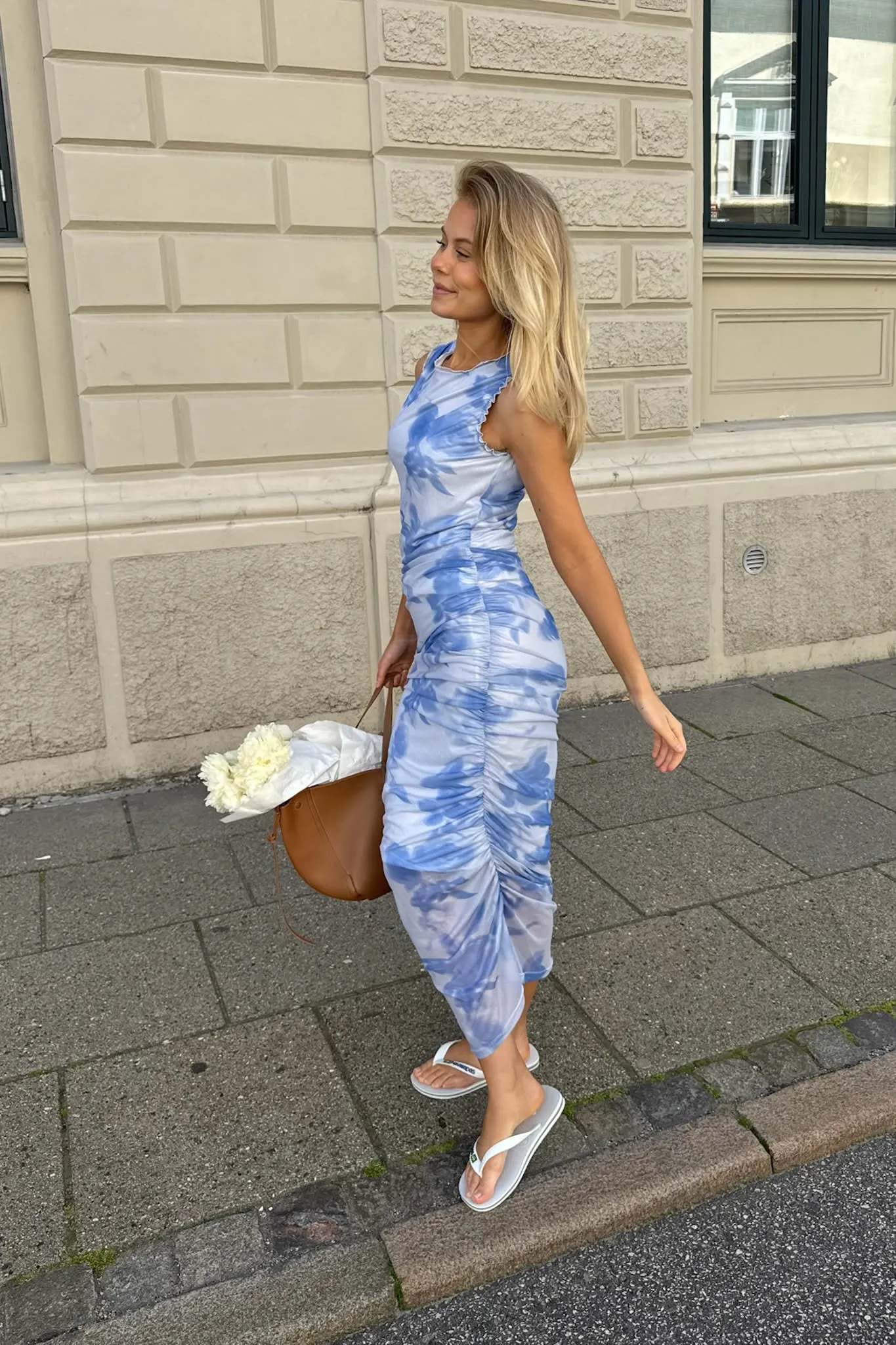MiraIC Mesh Kjole - Blå Store Blomster