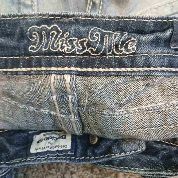 Miss Me Mid-Rise Embellished Easy Bootcut Denim Jeans Women's Size 26