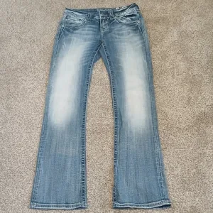 Miss Me Mid-Rise Embellished Easy Bootcut Denim Jeans Women's Size 26