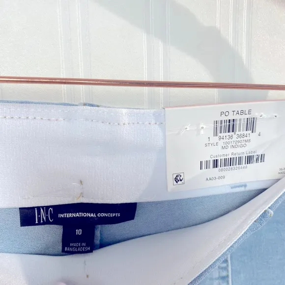 NWT INC High-Rise Pull-On Flare-Leg Jeans Sz 10