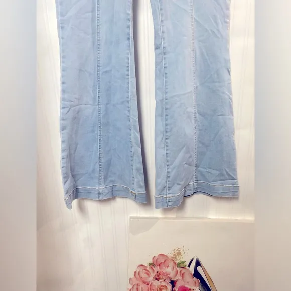 NWT INC High-Rise Pull-On Flare-Leg Jeans Sz 10