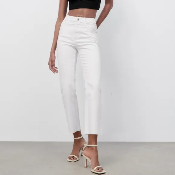 NWT Zara High Rise Mini Flare Jeans