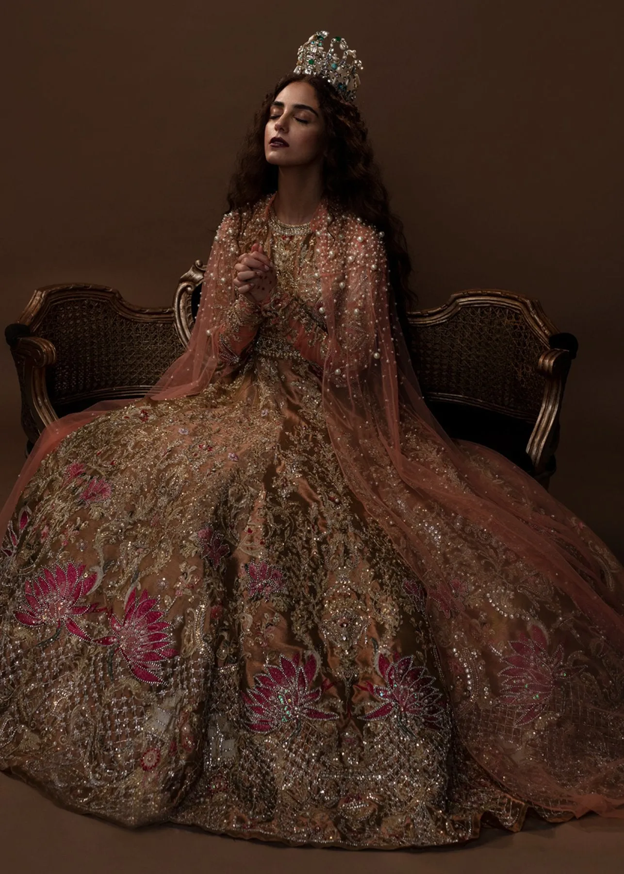 Pakistani Bridal Maxi For Wedding #Y6226
