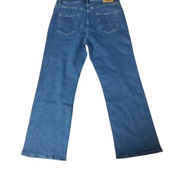 Paul Smith PS Kick Flare Jean size 29 Medium Wash NWT
