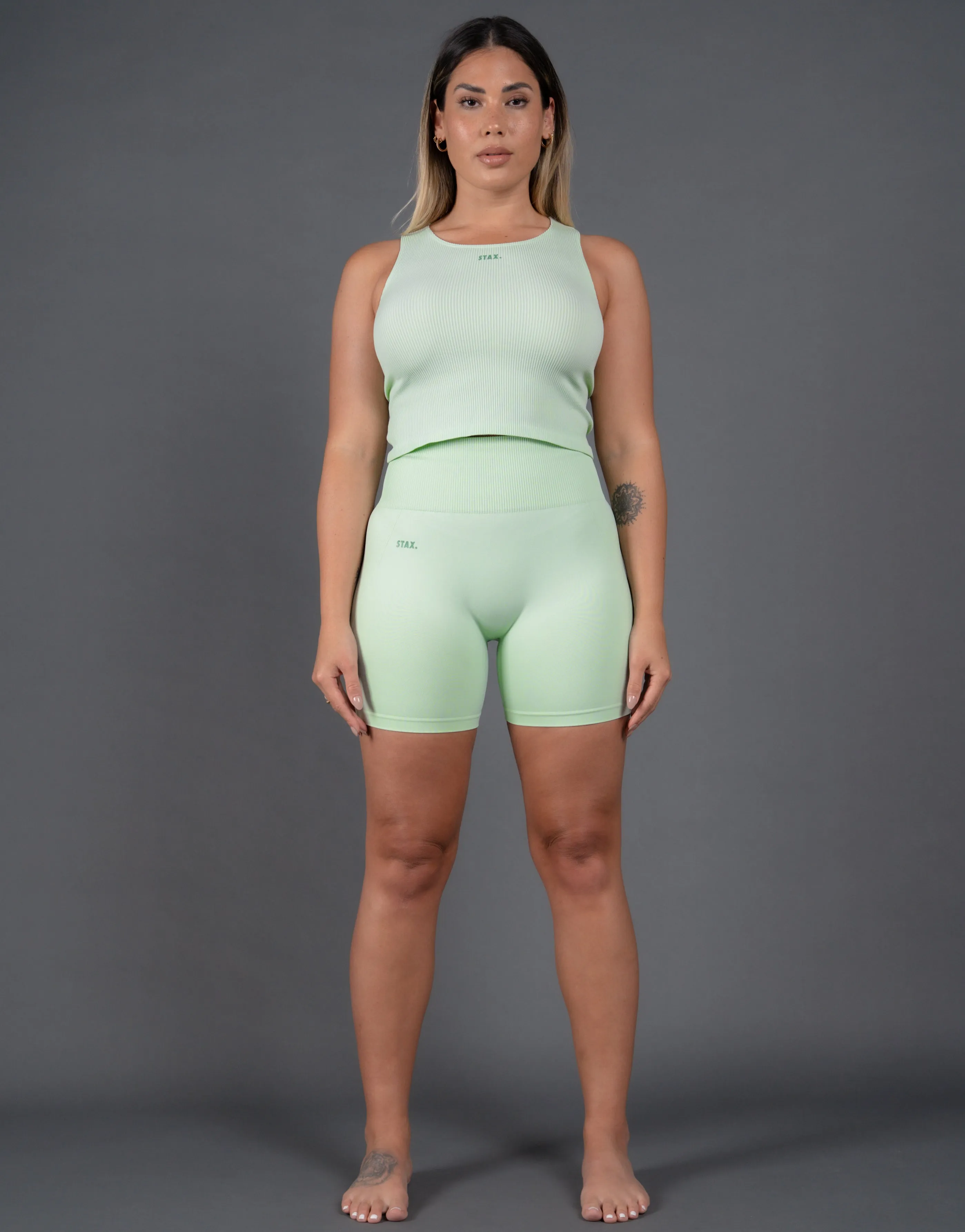 Premium Seamless V5 Cropped Singlet Lounge - Aurora (Sage)