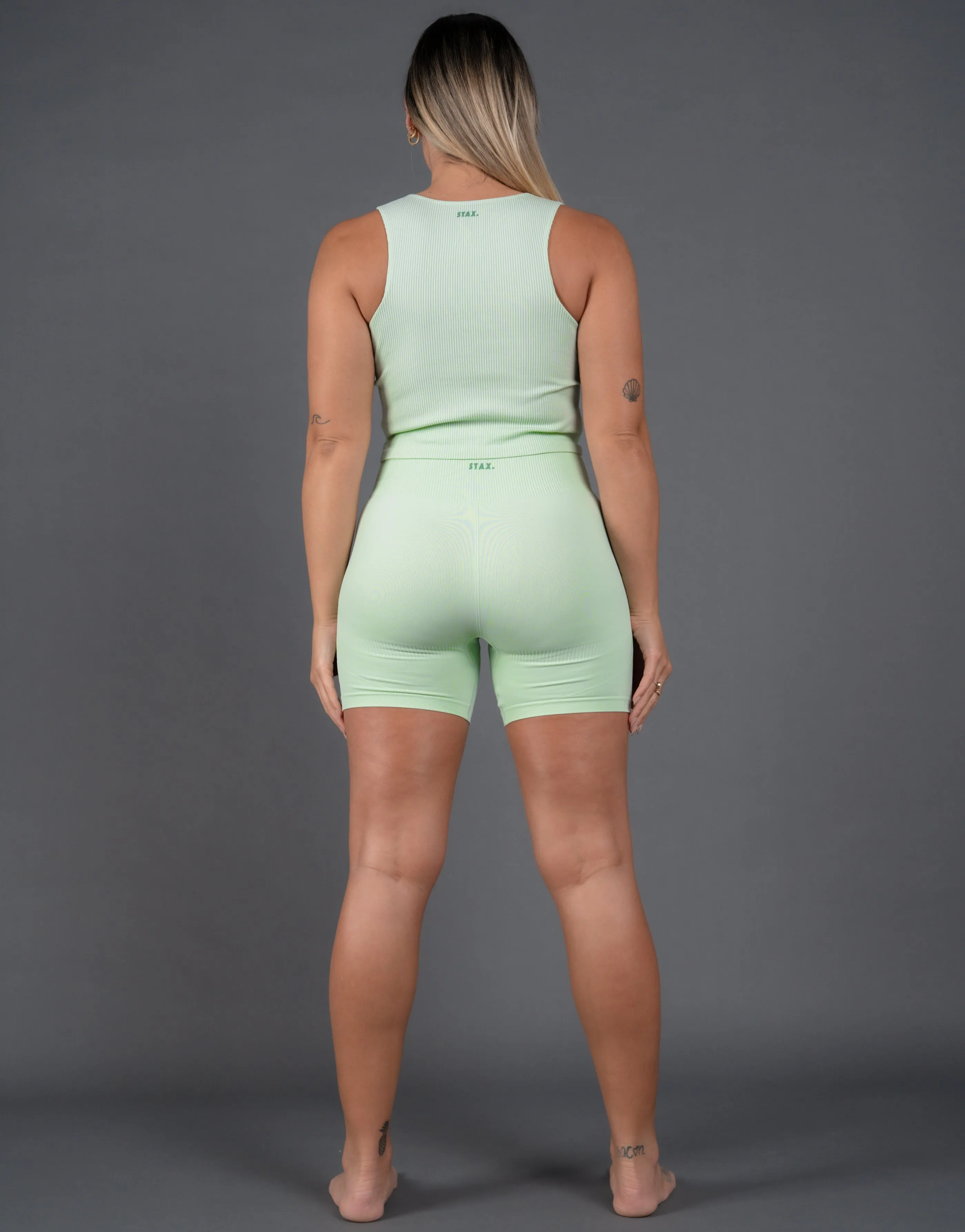 Premium Seamless V5 Cropped Singlet Lounge - Aurora (Sage)