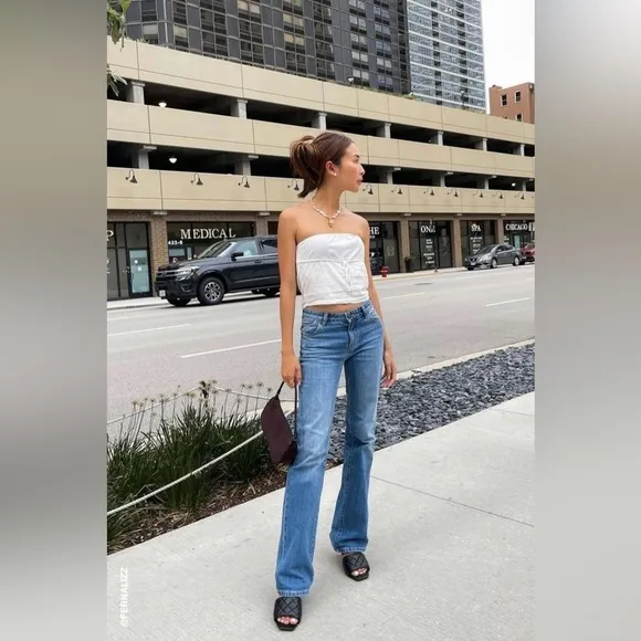 Rolla’s Dallas Low Bootcut Jeans In Karen Blue