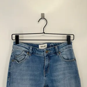 Rolla’s Dallas Low Bootcut Jeans In Karen Blue