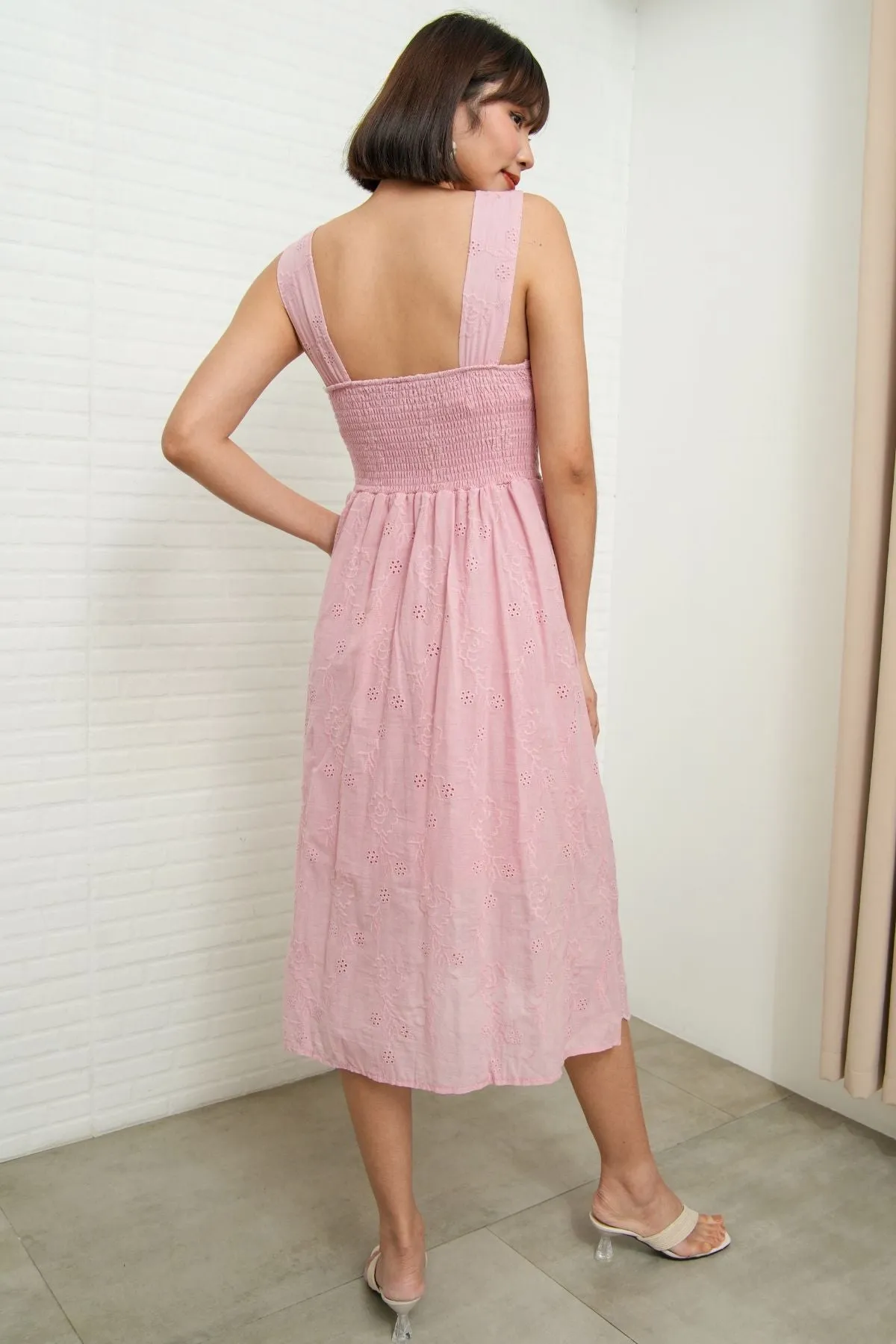 SOLEIL Sleeveless Eyelet Midi Dress (Blush Pink)