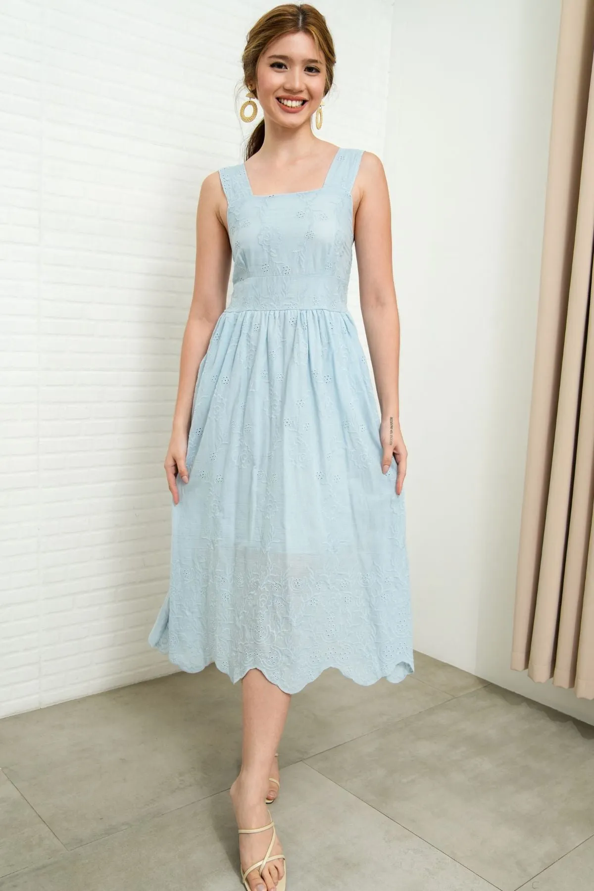 SOLEIL Sleeveless Eyelet Midi Dress (Powder Blue)