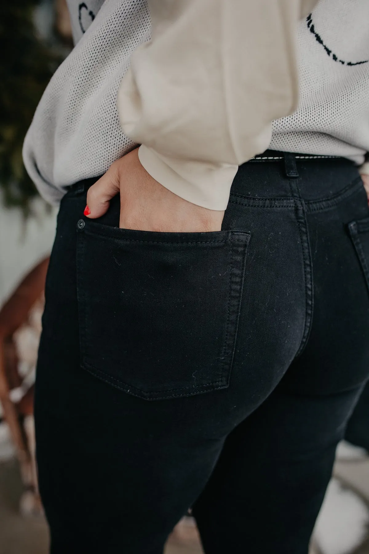 'Tunisia' Black Dojo by 7 For All Mankind (Tailorless Inseam 32")