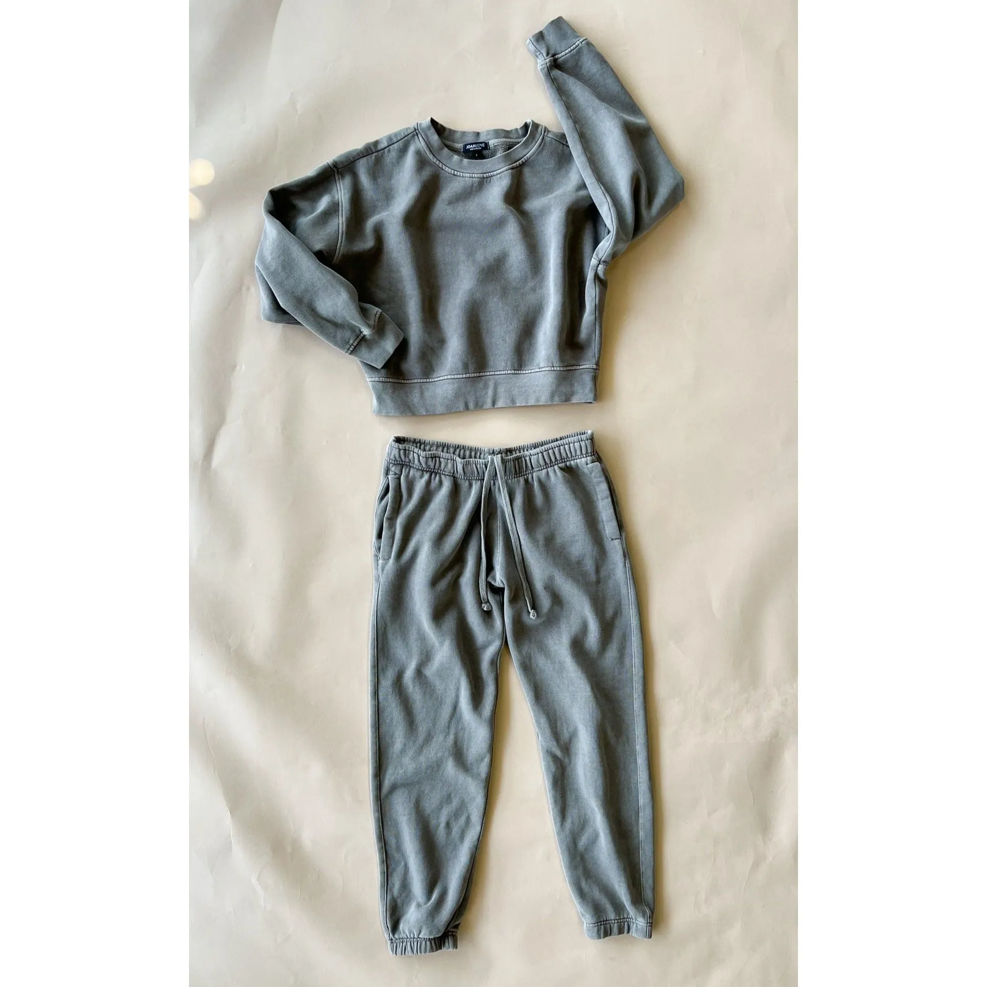 Vintage Cropped Sweatshirt | Walnut | Women & Youth 10 