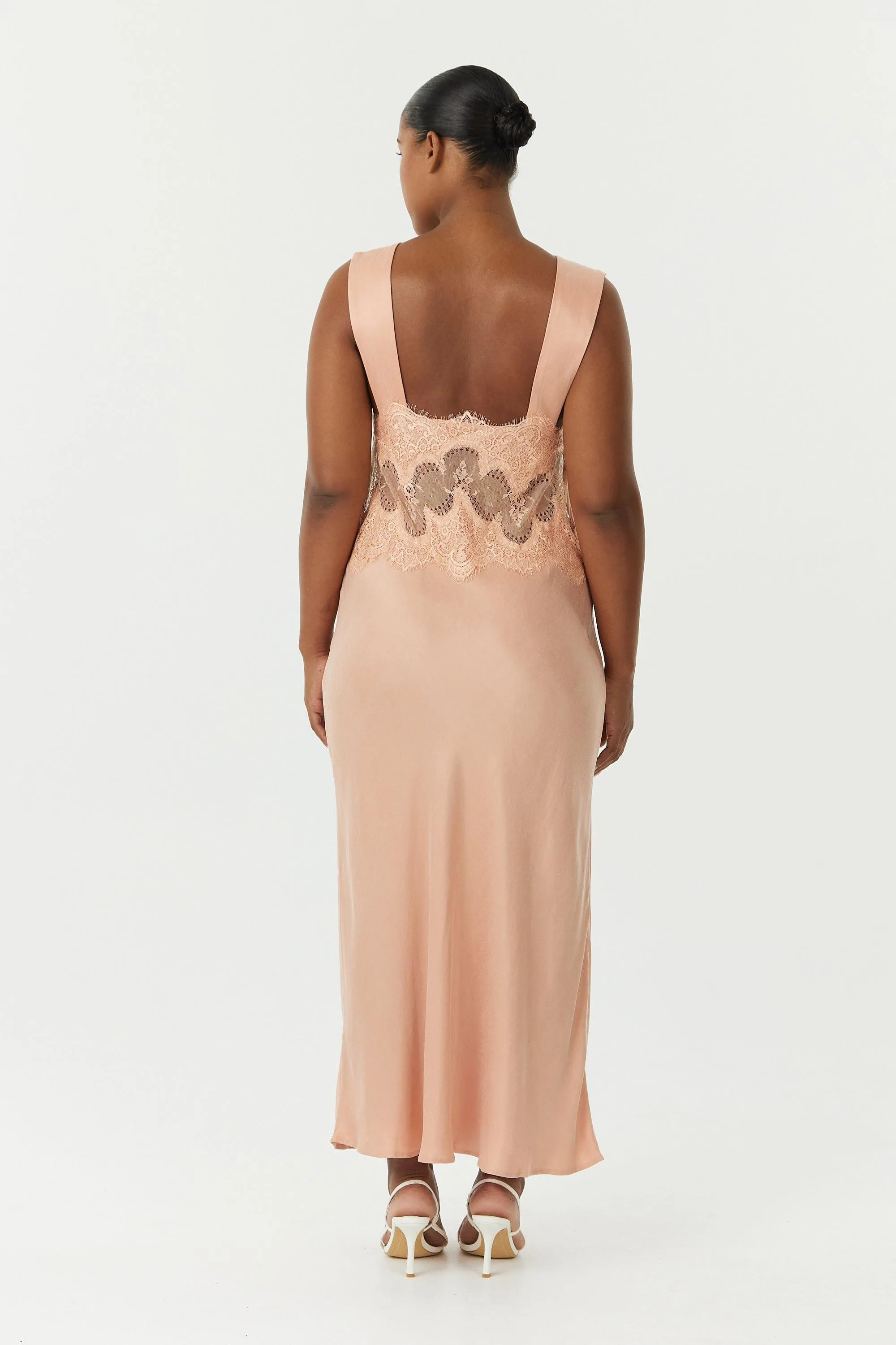 VISIONS LACE DEEP V MAXI DRESS | CORAL