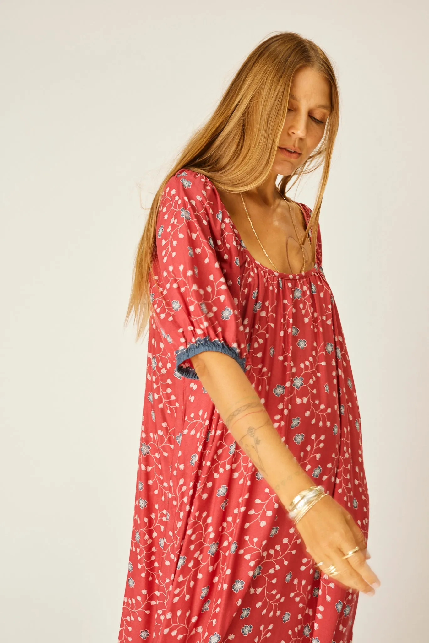 VIVI DRESS